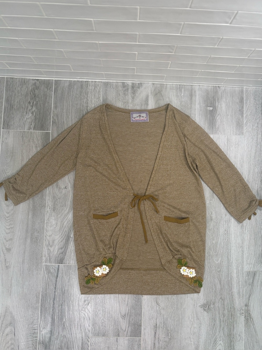 Mamatayoe Floral Applique Tie Front Open Cardigan Sweater XL Spain Portugal